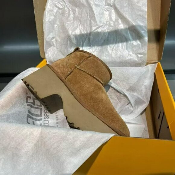 UGG Women's Boots Classic Ultra Mini New Heights chestnut - Picture 3 of 7